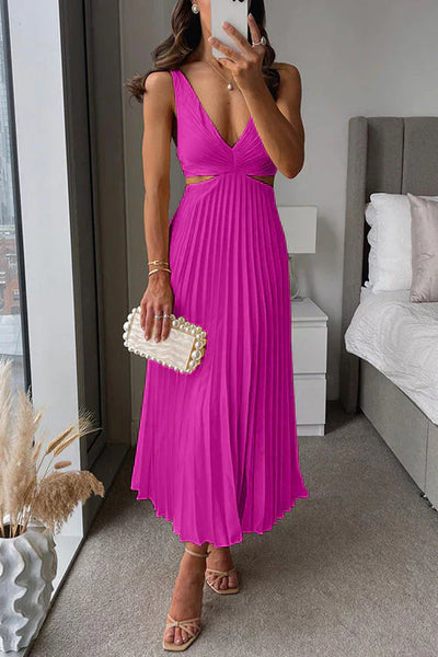 Madeleine™ | Pleated cut-out dress