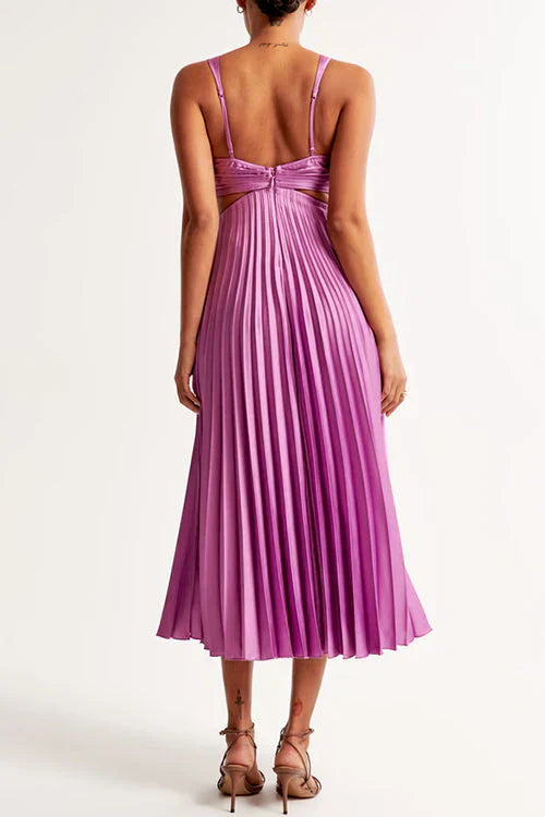 Madeleine™ | Pleated cut-out dress