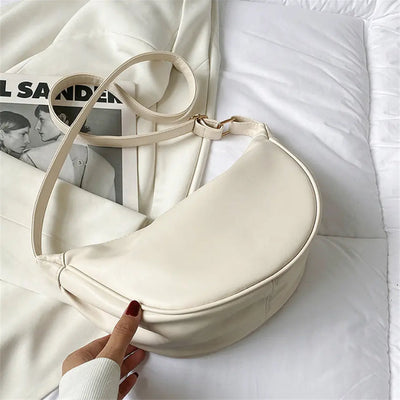 Hannah | Elegant small bag with practical design