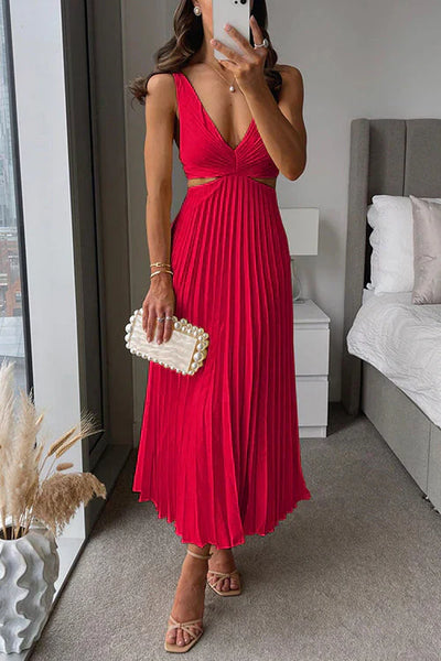 Madeleine™ | Pleated cut-out dress