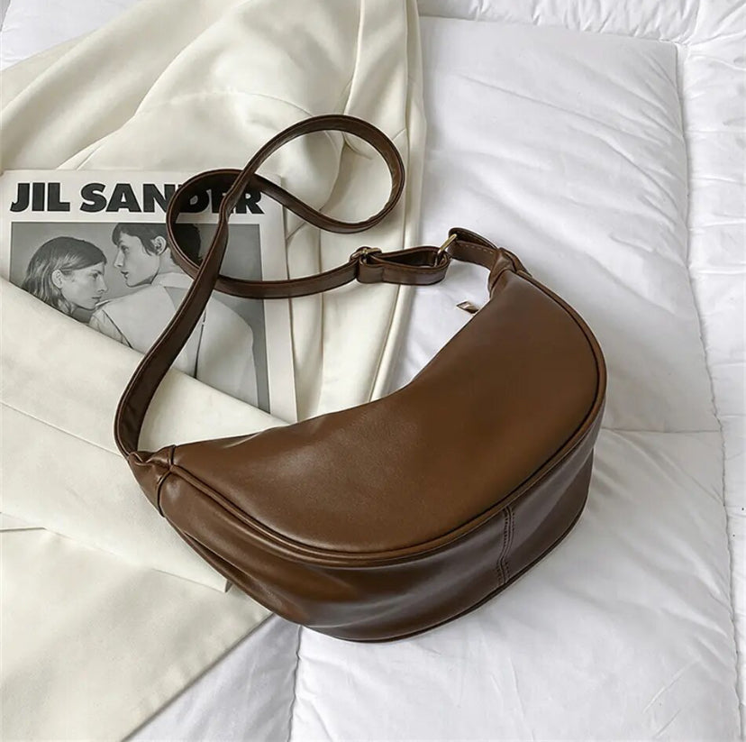 Hannah | Elegant small bag with practical design