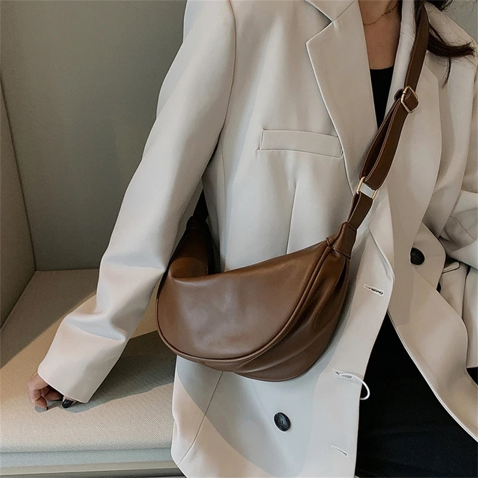 Hannah | Elegant small bag with practical design