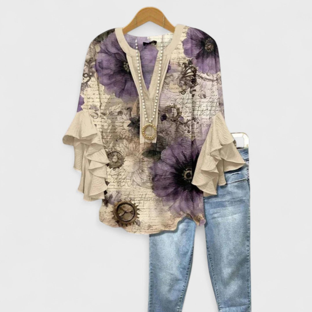 Isabella | Blouse with Elegant Flowers